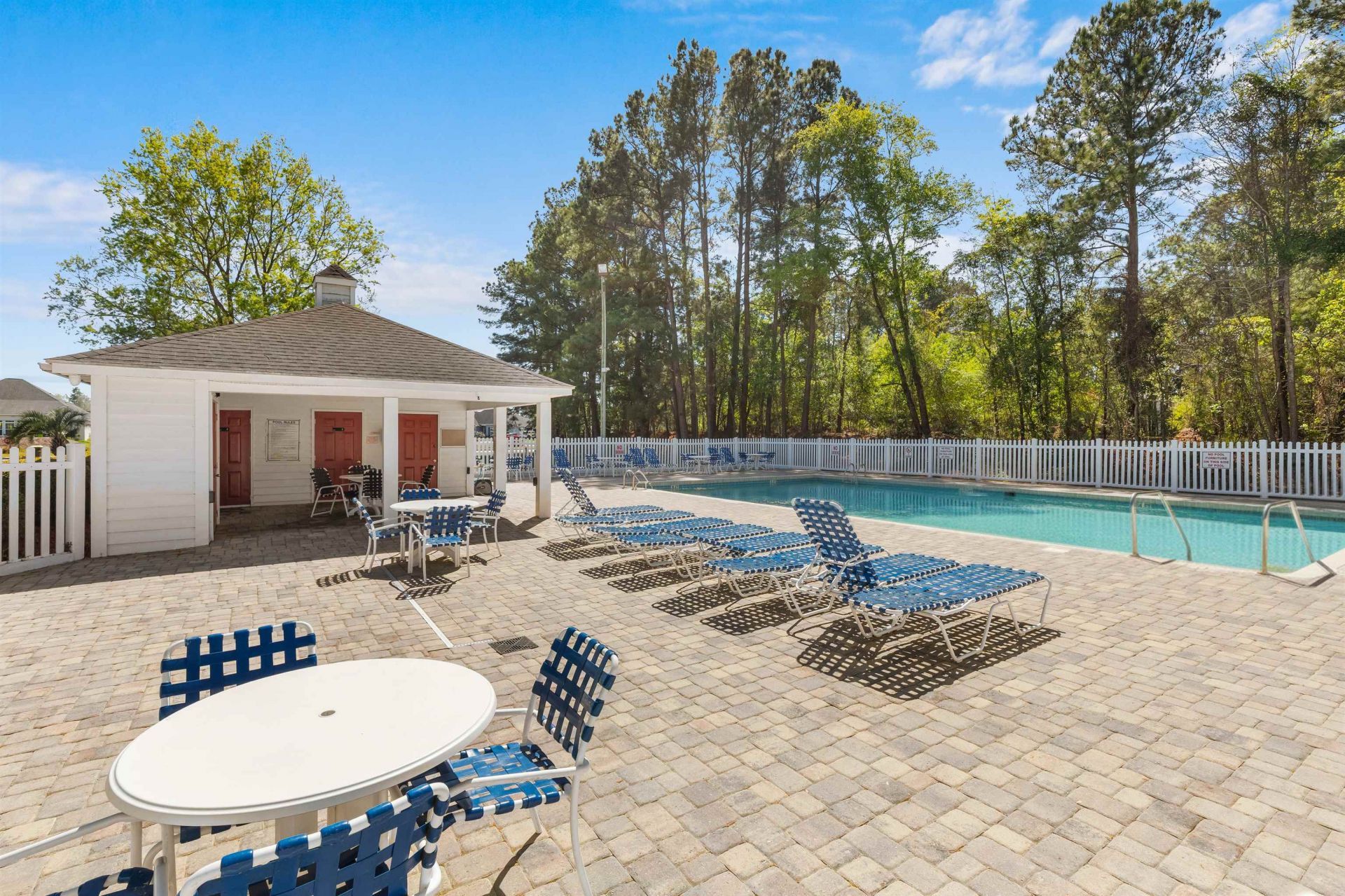 494 Colonial Trace Dr. Photo 36