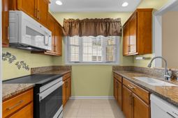 494 Colonial Trace Dr. photo 4