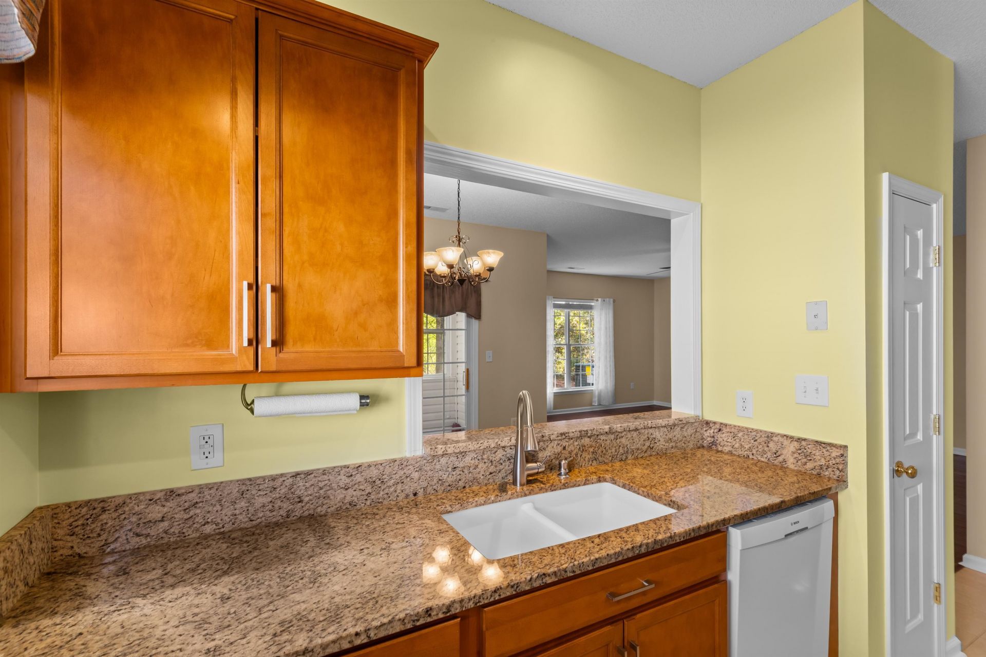 494 Colonial Trace Dr. Photo 7