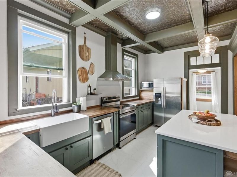 351 W Main Street, Hillsboro, OH 45133 Photo 18