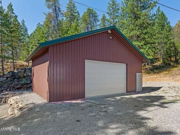 5600 W Spirit Lake Cuttoff Rd, Spirit Lake, ID 83869
