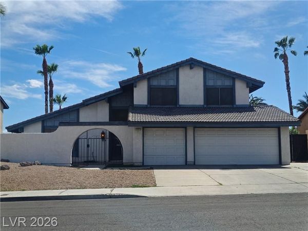6333 Obannon Drive, Las Vegas, NV 89146