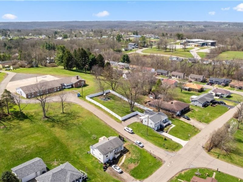 145 Locust Boulevard, Wintersville, OH 43953 Photo 12