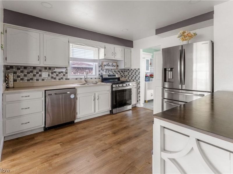 145 Locust Boulevard, Wintersville, OH 43953 Photo 14