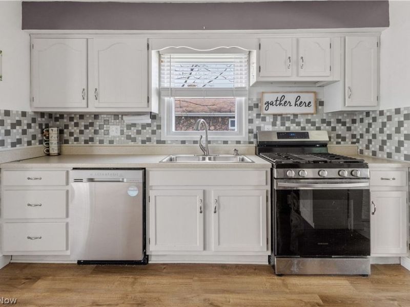 145 Locust Boulevard, Wintersville, OH 43953 Photo 19