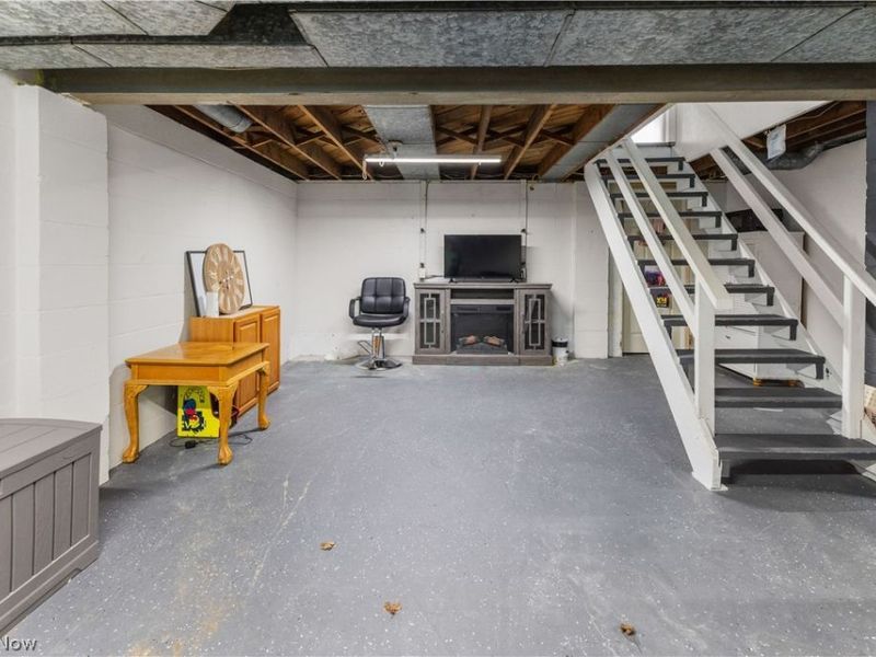 145 Locust Boulevard, Wintersville, OH 43953 Photo 25