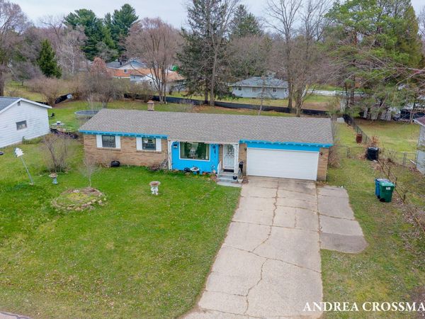 910 N Washington Avenue, Battle Creek, MI 49037