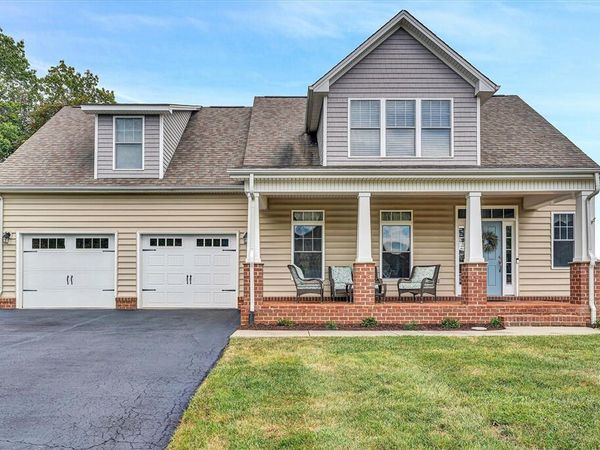 5244 Sundance RD , Salem, VA 24153