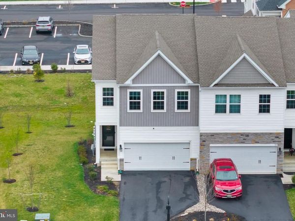 34 MARION AVENUE, BORDENTOWN, NJ 08505