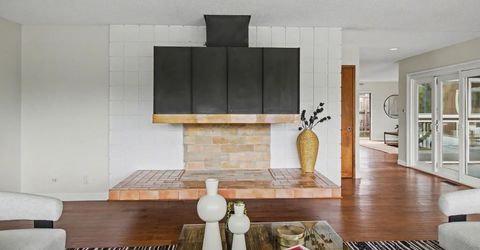 4640 Hillview Way, Sacramento, CA 95822 Photo