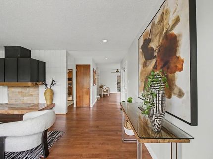 4640 Hillview Way, Sacramento, CA 95822 Photo