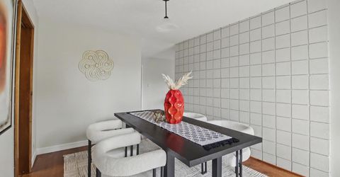 4640 Hillview Way, Sacramento, CA 95822 Photo