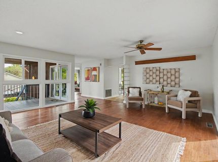 4640 Hillview Way, Sacramento, CA 95822 Photo