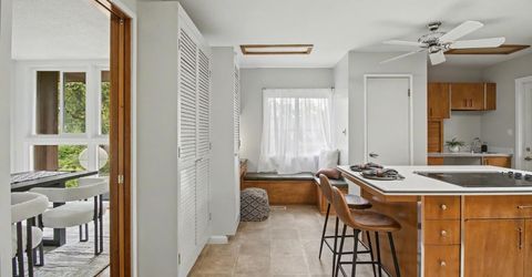 4640 Hillview Way, Sacramento, CA 95822 Photo