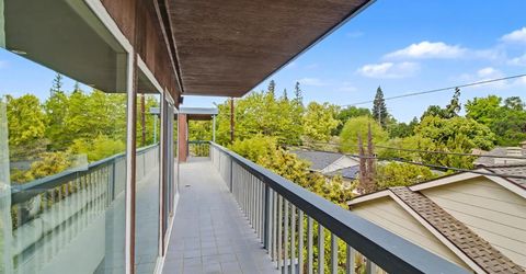 4640 Hillview Way, Sacramento, CA 95822 Photo