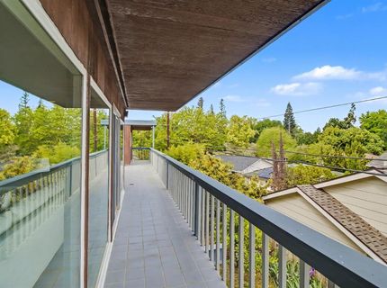 4640 Hillview Way, Sacramento, CA 95822 Photo