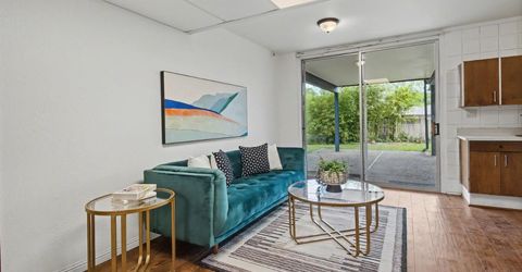 4640 Hillview Way, Sacramento, CA 95822 Photo