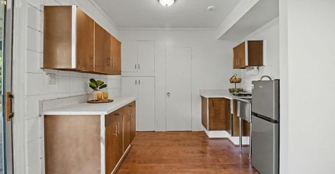 4640 Hillview Way, Sacramento, CA 95822 Photo