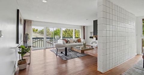 4640 Hillview Way, Sacramento, CA 95822 Photo