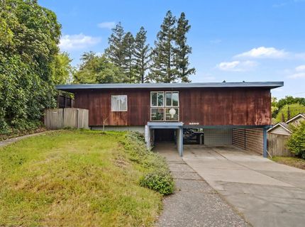 4640 Hillview Way, Sacramento, CA 95822 Photo