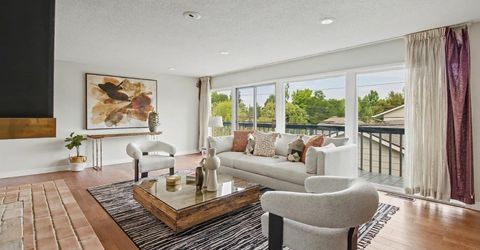 4640 Hillview Way, Sacramento, CA 95822 Photo