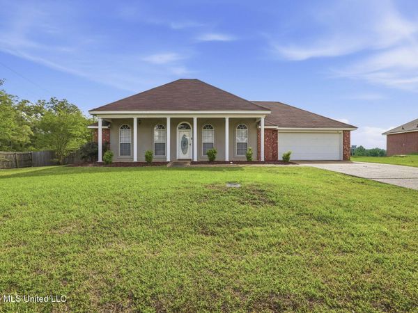201 Brannan Avenue, Byram, MS 39272