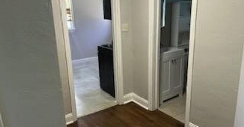 1350 Ridgeway Court, Reno, NV 89503 Photo