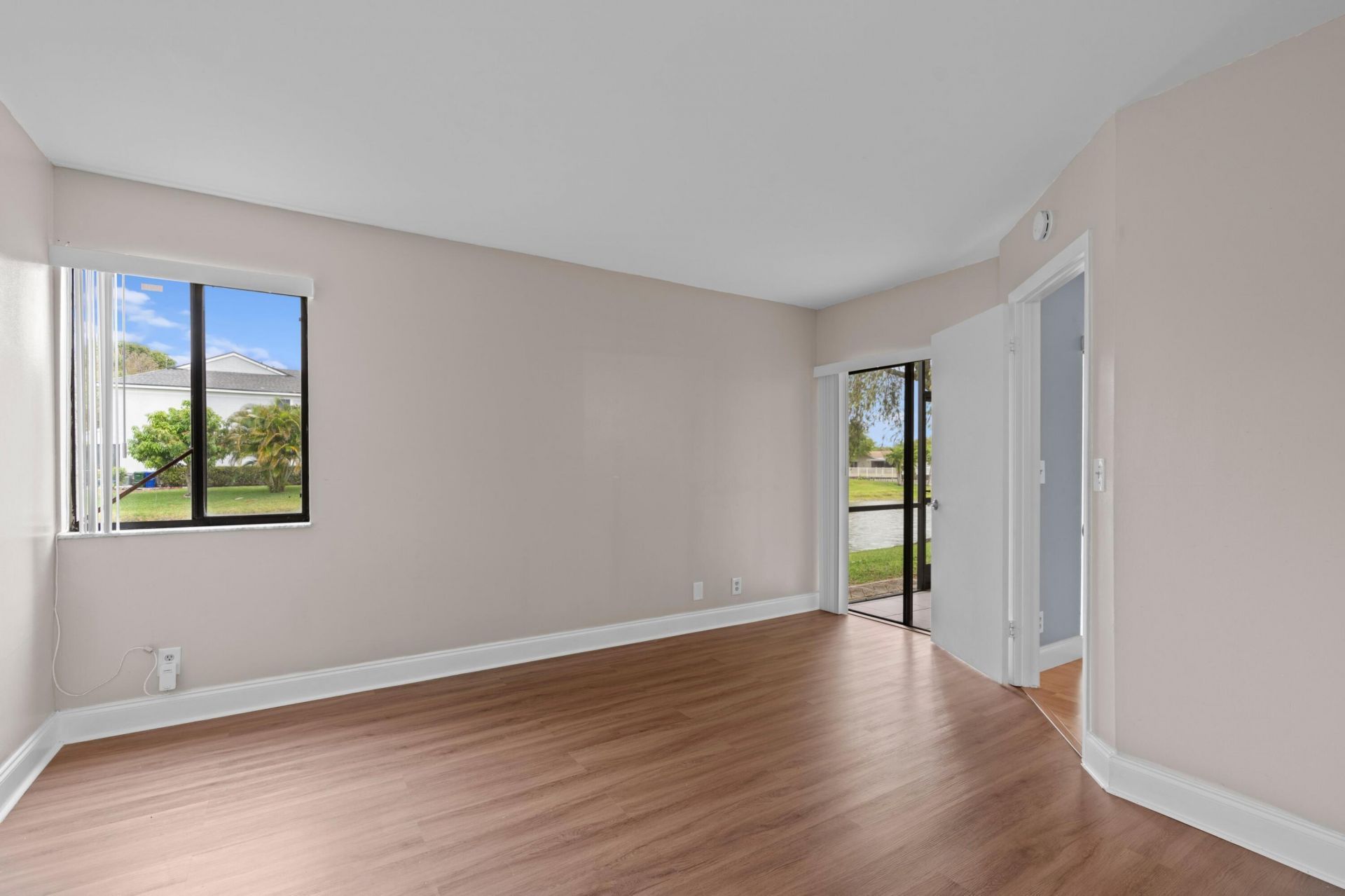 5545 Courtyard Drive, Margate, FL 33063 Photo