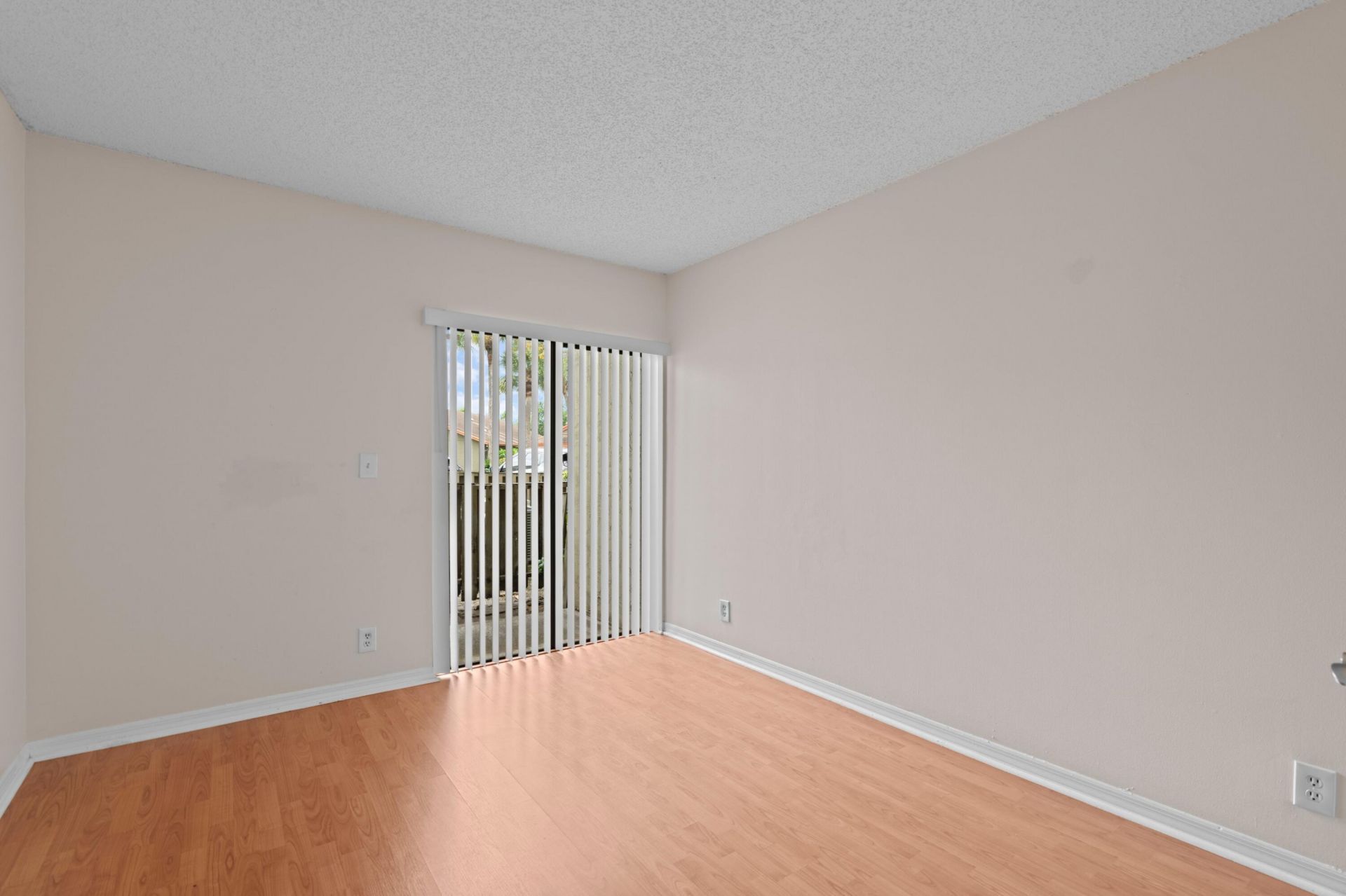 5545 Courtyard Drive, Margate, FL 33063 Photo