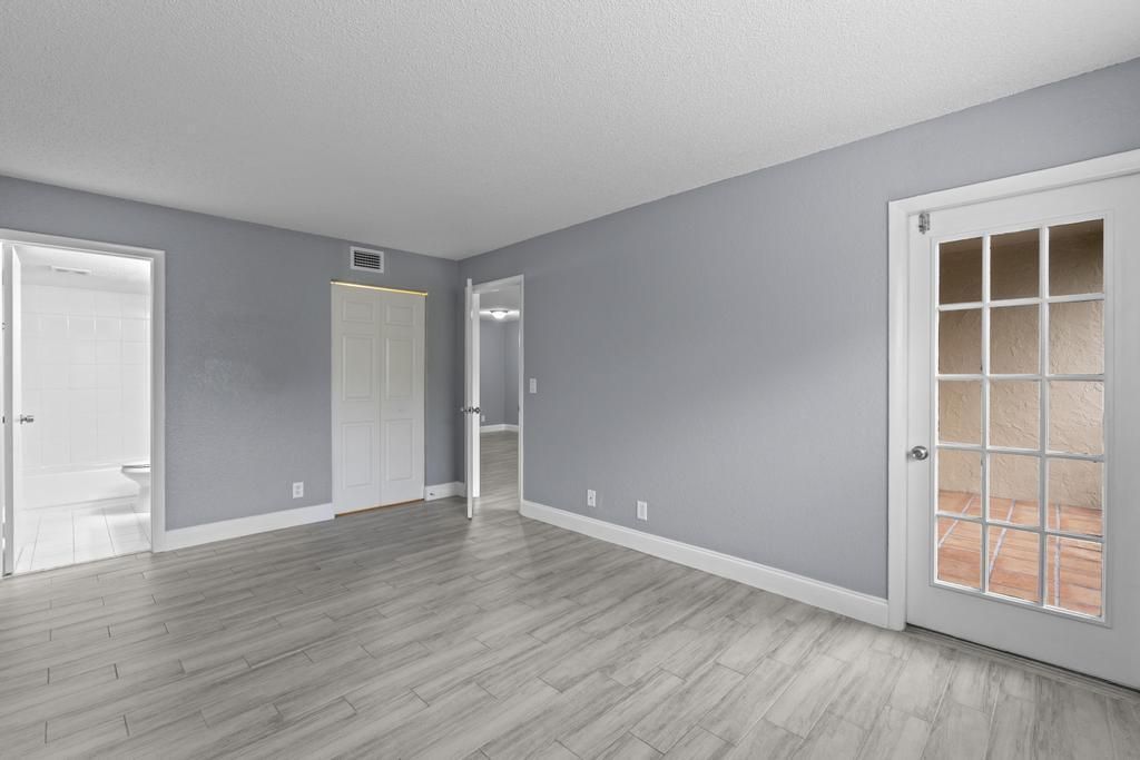 120 Sparrow Drive, Unit 205, Royal Palm Beach, FL 33411 Photo