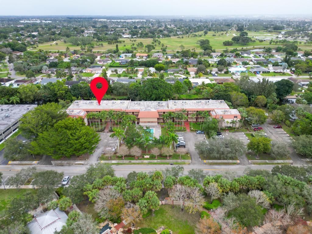 120 Sparrow Drive, Unit 205, Royal Palm Beach, FL 33411 Photo