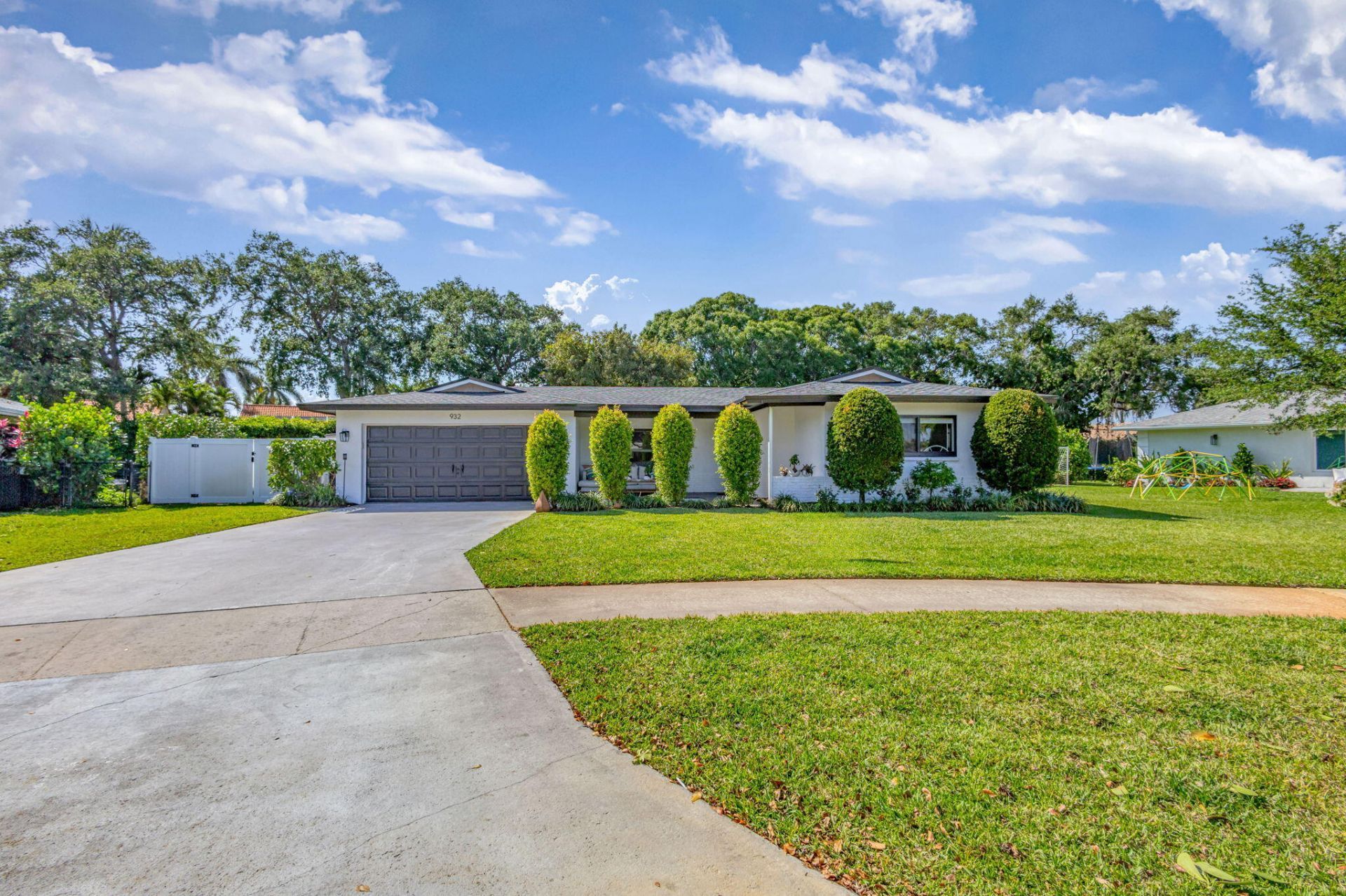 932 Evergreen Drive, North Palm Beach, FL 33408 Photo