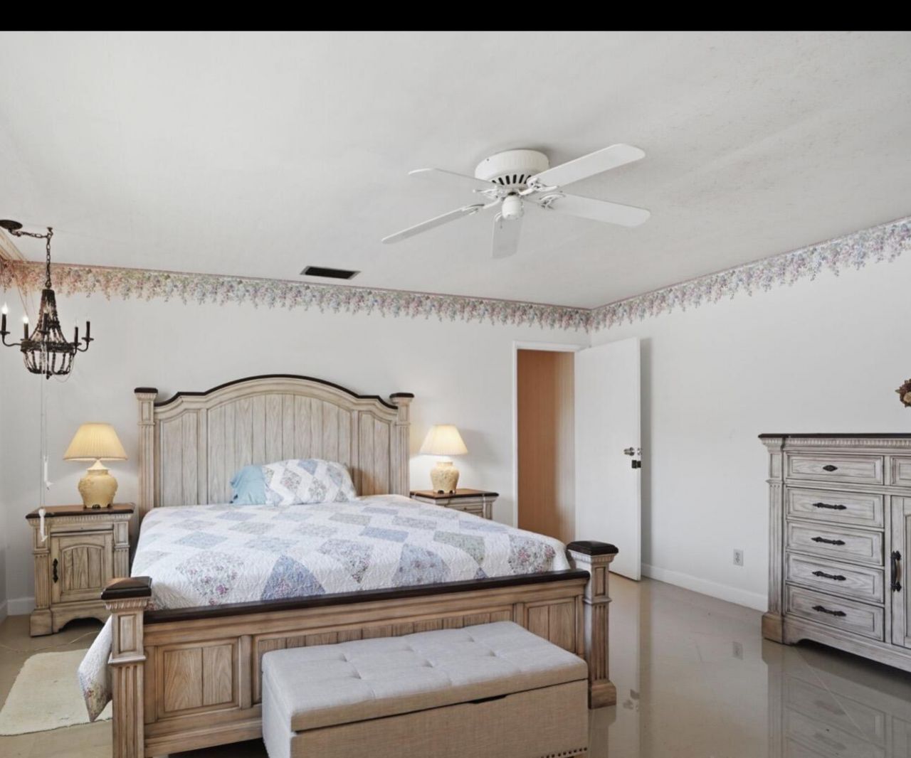 4490 NW 43rd Street, Lauderdale Lakes, FL 33319 Photo