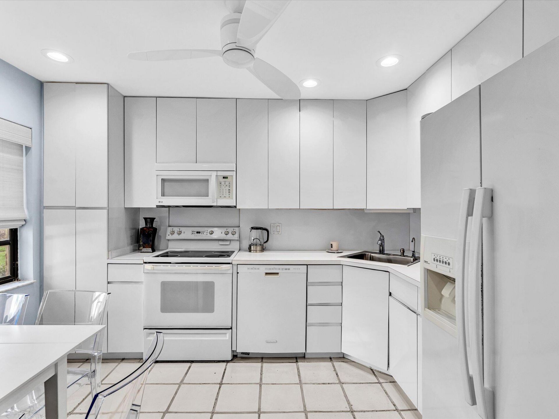 8410 Casa Del Lago, Unit 20-a, Boca Raton, FL 33433 Photo