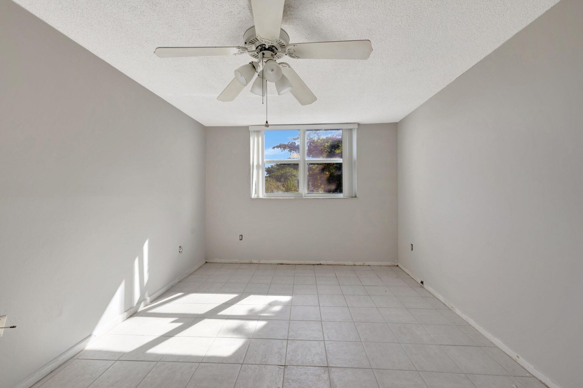9101 Lime Bay Boulevard, Unit 312, Tamarac, FL 33321 Photo