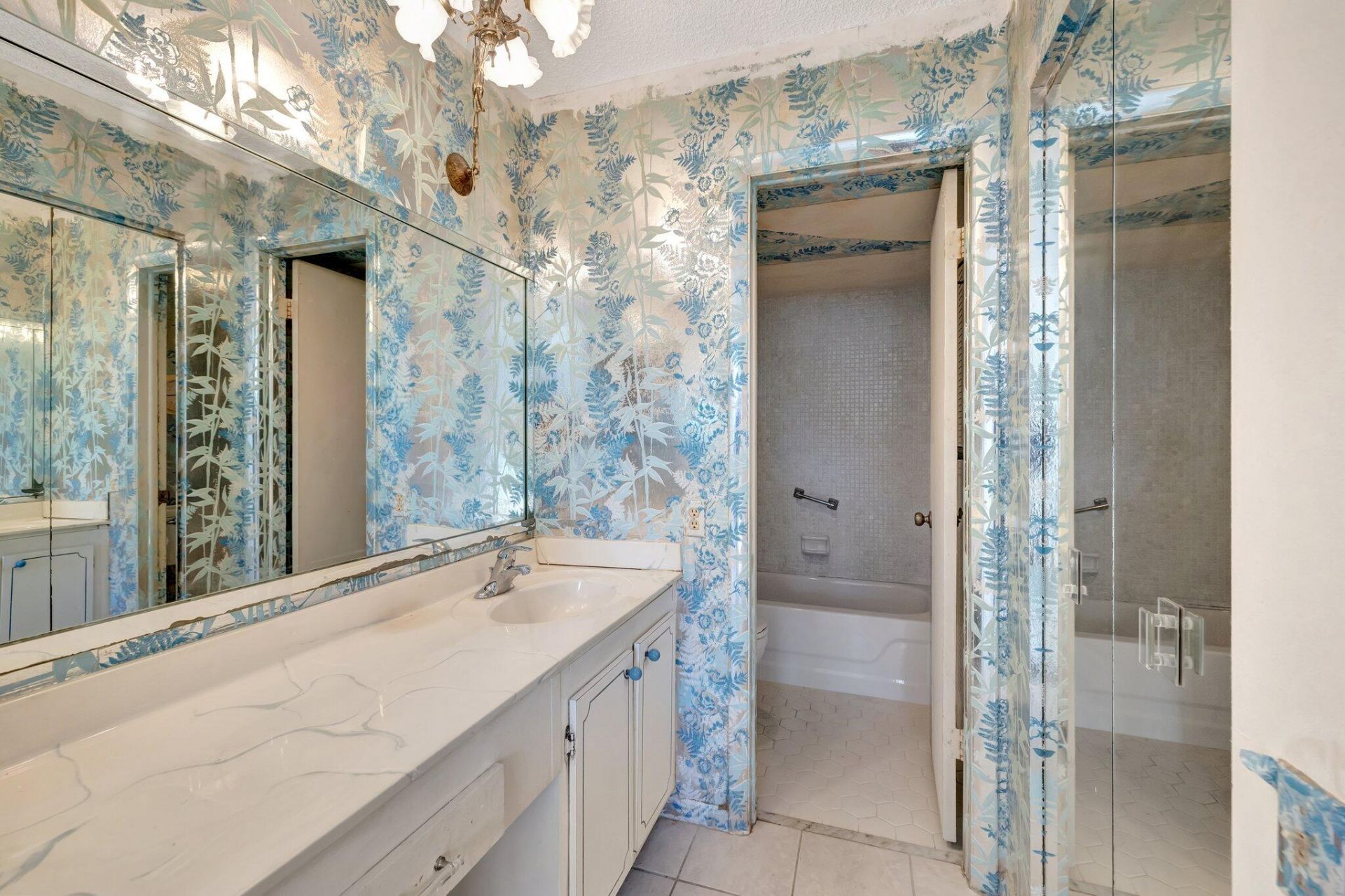 9101 Lime Bay Boulevard, Unit 312, Tamarac, FL 33321 Photo