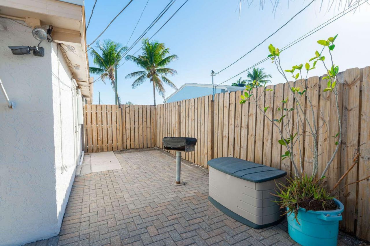 3110 Scanlan Avenue, Lake Worth, FL 33461 Photo