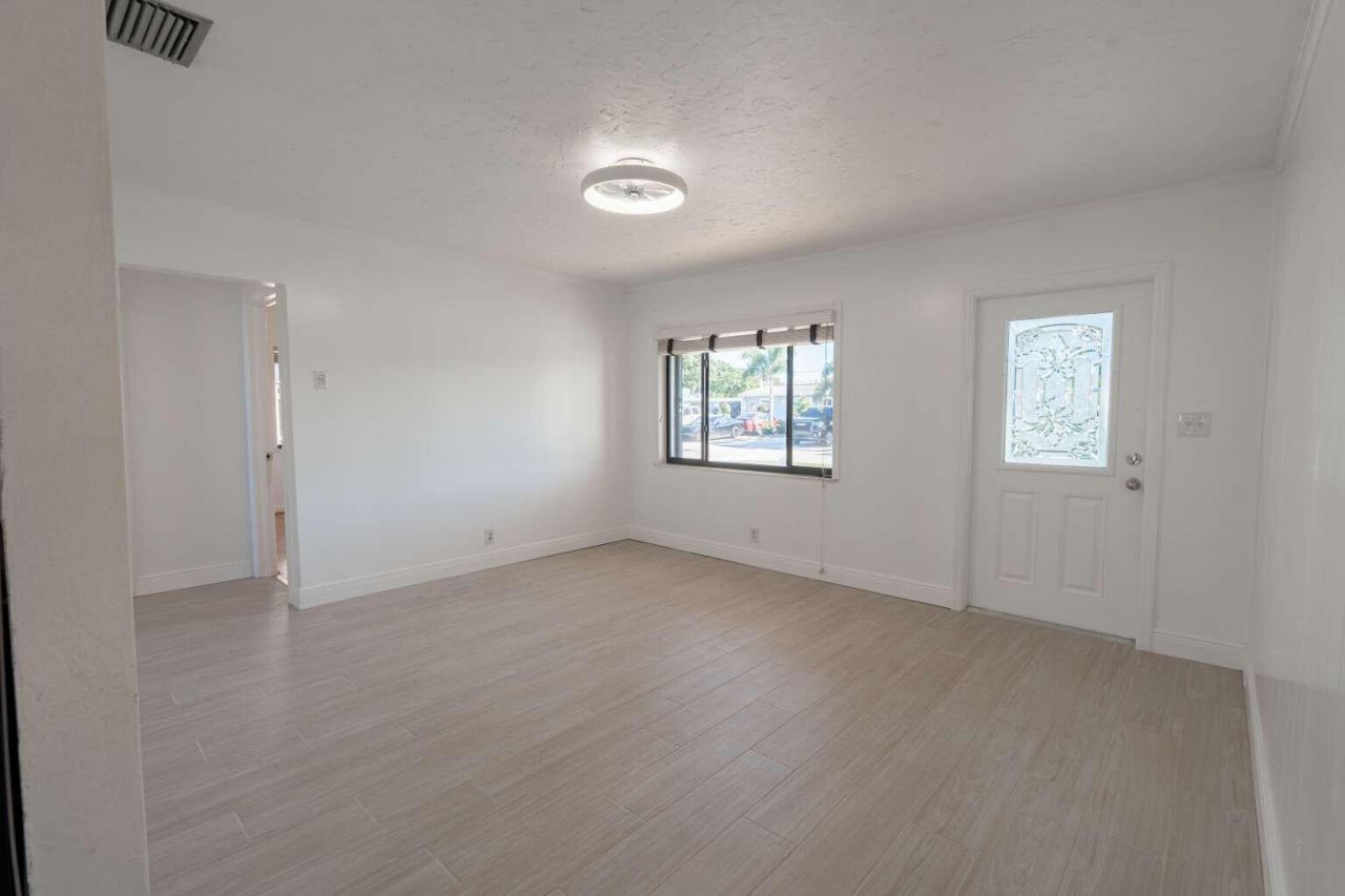 3110 Scanlan Avenue, Lake Worth, FL 33461 Photo