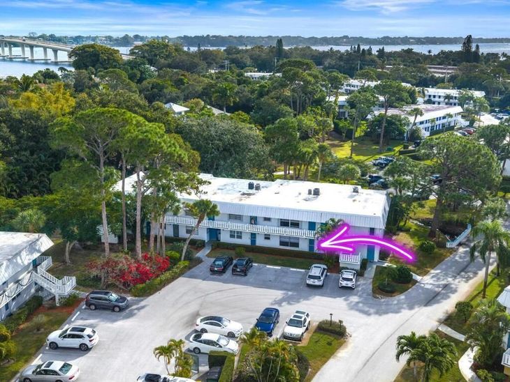 2929 SE Ocean Boulevard, Unit 103-2, Stuart, FL 34996