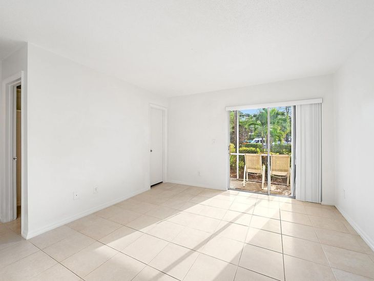 2929 SE Ocean Boulevard, Unit 103-2, Stuart, FL 34996