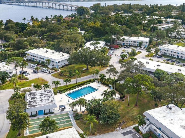 2929 SE Ocean Boulevard, Unit 103-2, Stuart, FL 34996