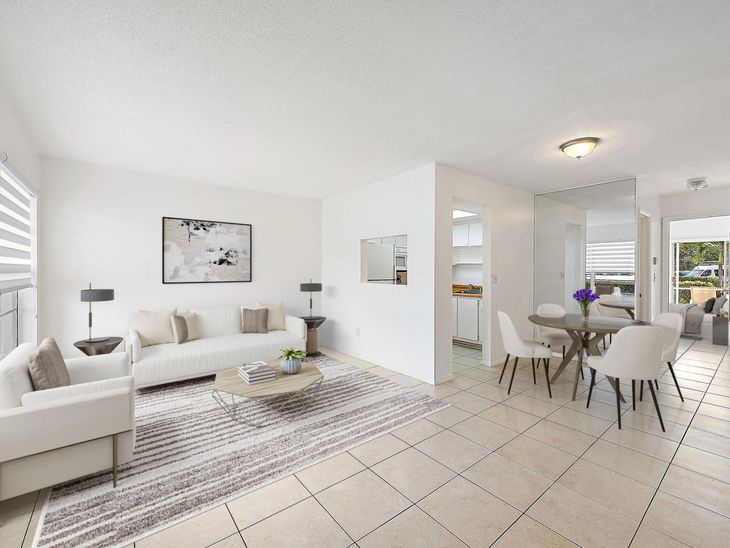 2929 SE Ocean Boulevard, Unit 103-2, Stuart, FL 34996