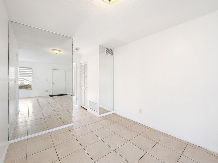 2929 SE Ocean Boulevard, Unit 103-2, Stuart, FL 34996