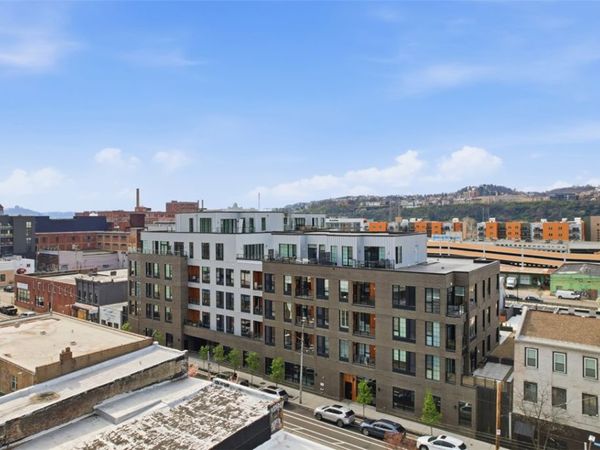 2635 Penn Ave, Unit 214, Pittsburgh, PA 15222