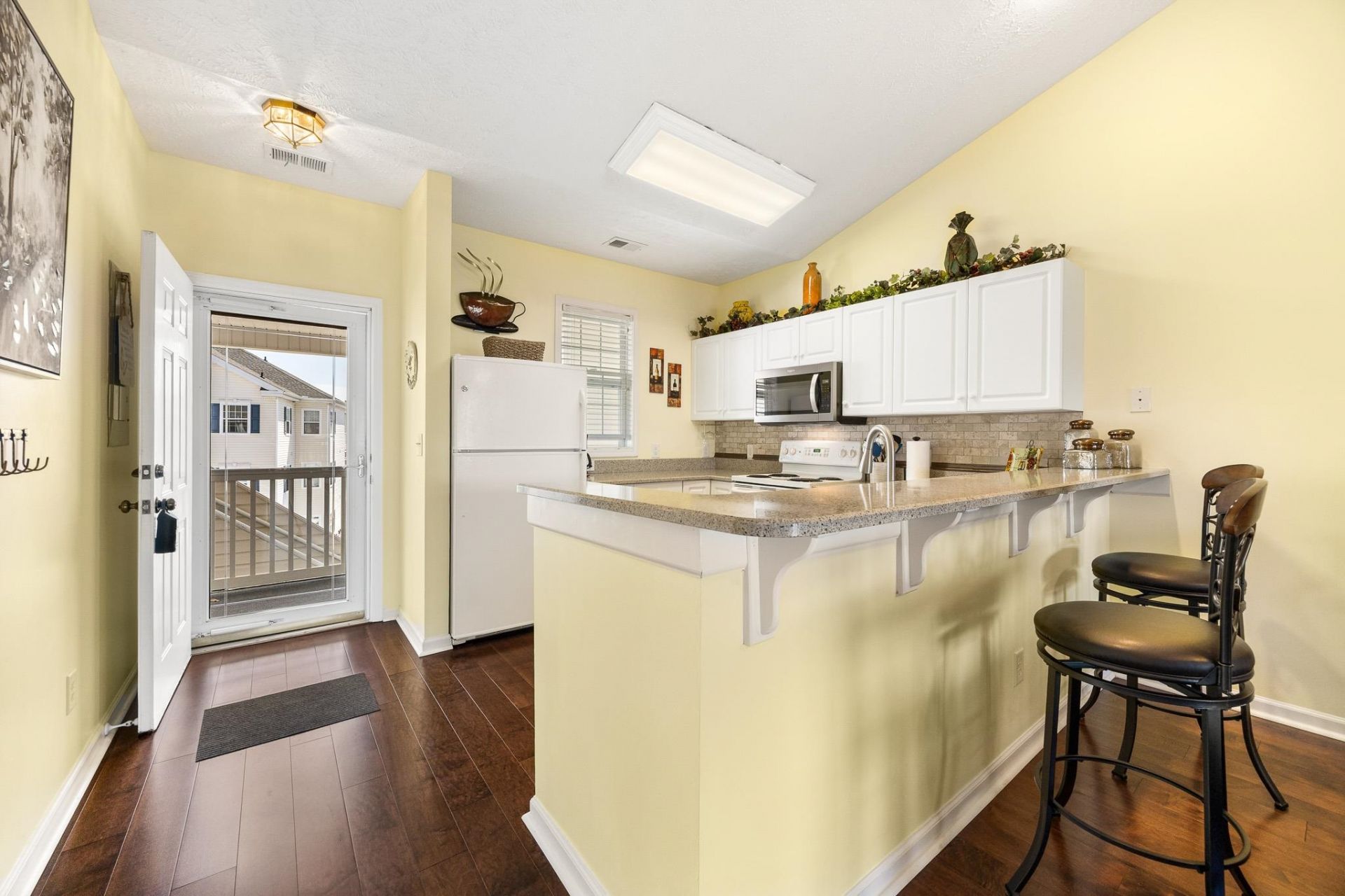 901 West Port Dr. Photo 9