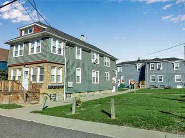 3690 4th Street, Buffalo, NY 14219