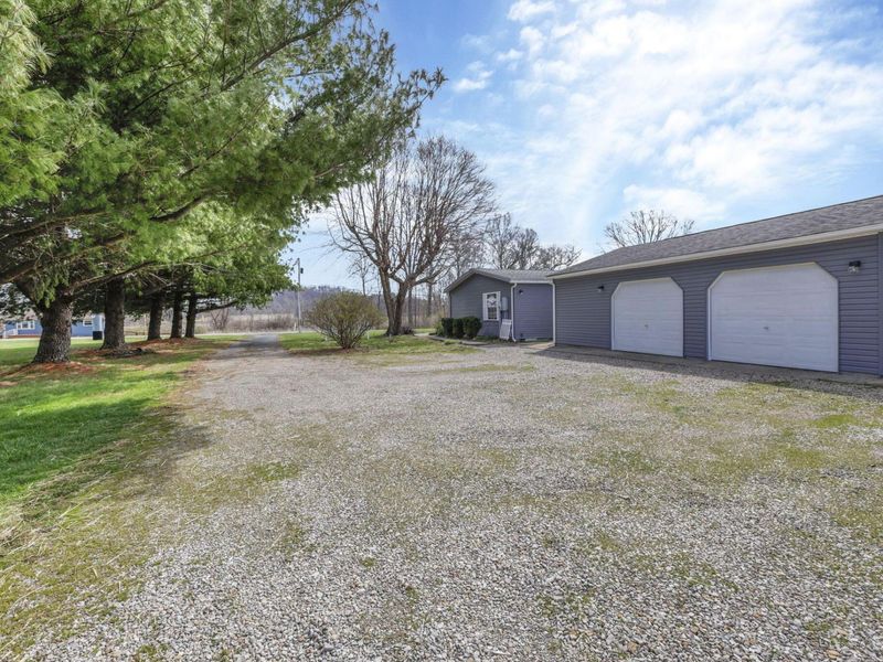 895 Becks Knob Road SW, Lancaster, OH 43130 Photo 12
