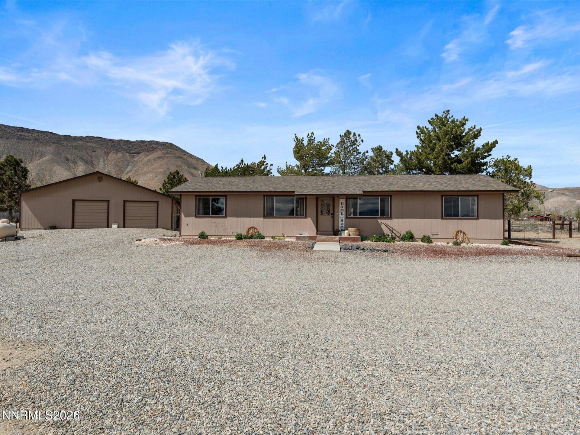 21 Van Fleet Lane, Yerington, NV 89447 Main Photo