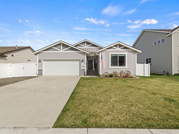 4089 W Belgrave Way, Hayden, ID 83835