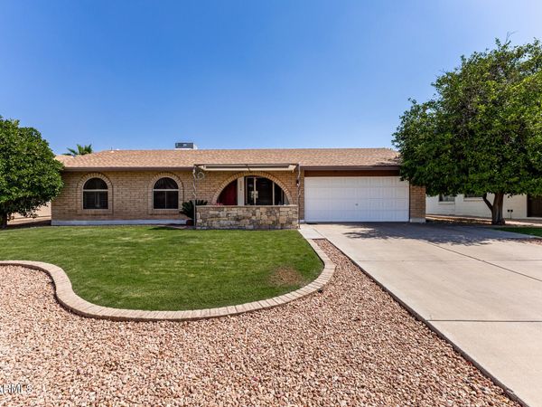 2304 W PALOMINO Drive, Chandler, AZ 85224